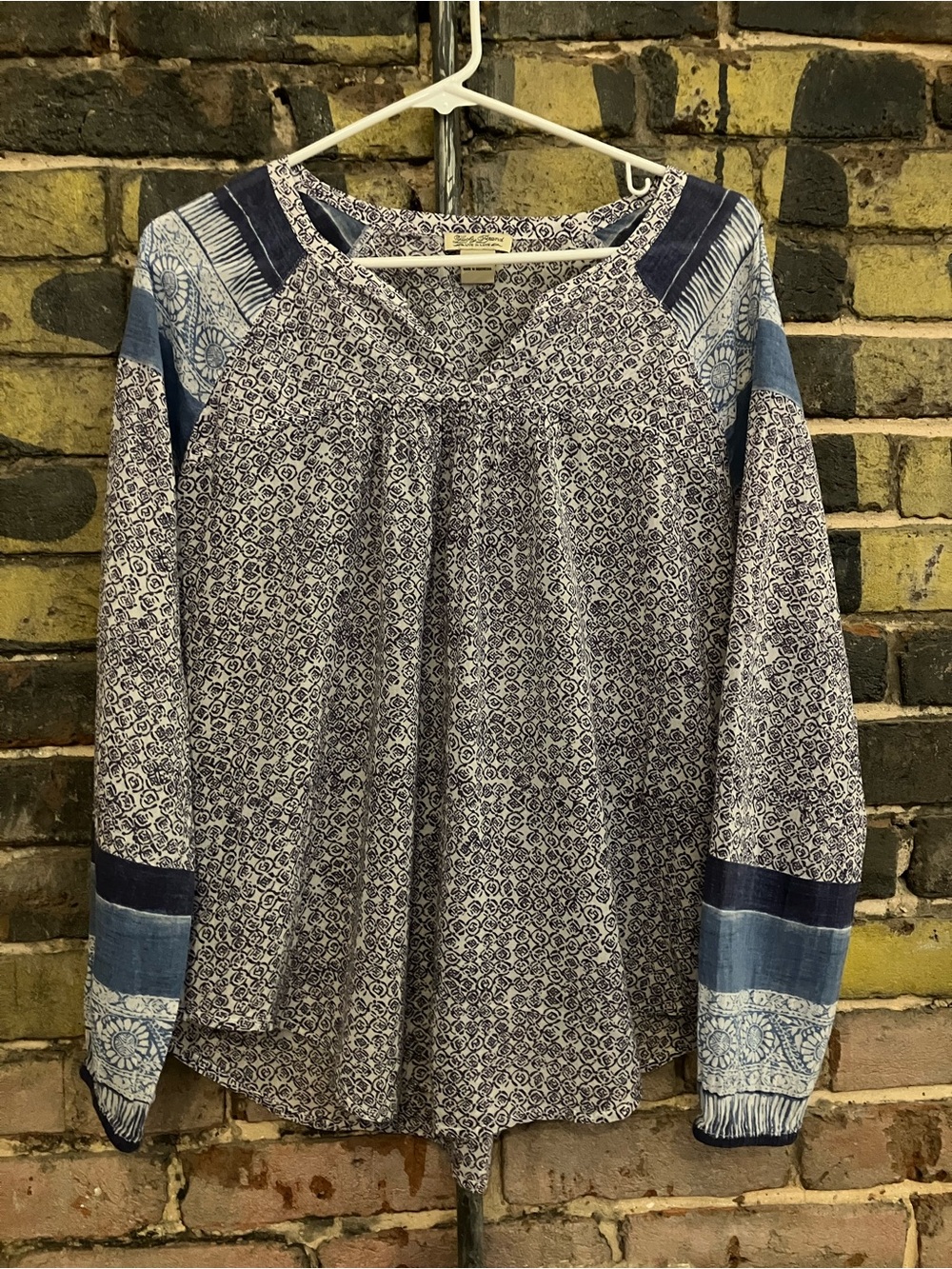 Lucky Brand Blue & White Boho Print Cotton Blouse- sz S
